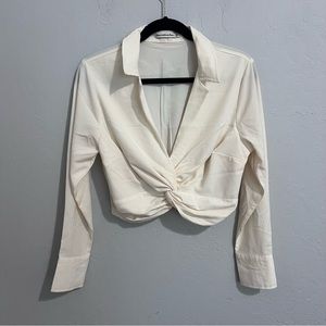 Abercrombie Cropped Cream Twist Blouse Size M